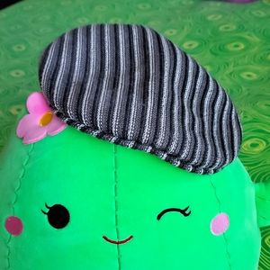 Kangol  Newsboy Cap Black and White Striped Size L